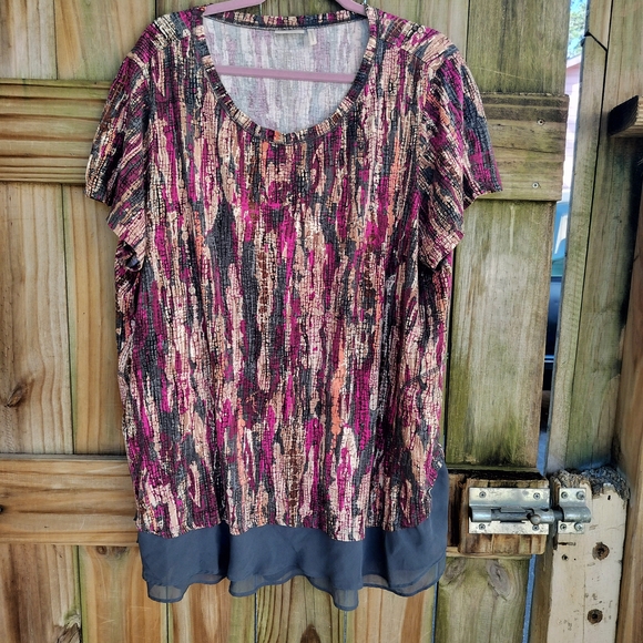 Multicolor Women's Top - Picture 2 of 3